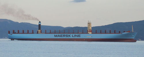 Grootste containerschip ter wereld doet Antwerpse haven aan