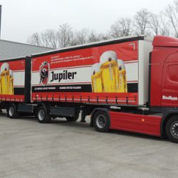 AB InBev en Ninatrans rijden eerste ecocombi in Wallonië