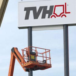 TVH Equipment neemt PADIX over