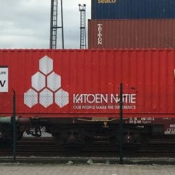 AB InBev haalt jaarlijks 20.000 vrachtwagens van de Antwerpse Ring