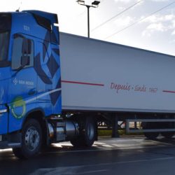 Delhaize en Van Moer Logistics verlengen partnership