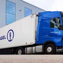 EK-finalekoorts stijgt tijdens ‘Jobkantine’ van Kuehne+Nagel