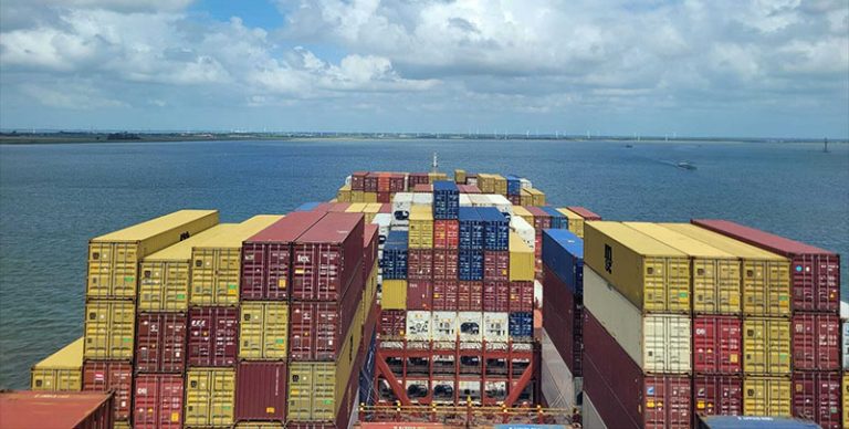 Gemengd beeld voor Port of Antwerp-Bruges in uitdagend handelsklimaat