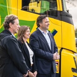 Bert Vandecaveye, Kelly De Dijcker, Pieter Balcaen - Tailormade Logistics