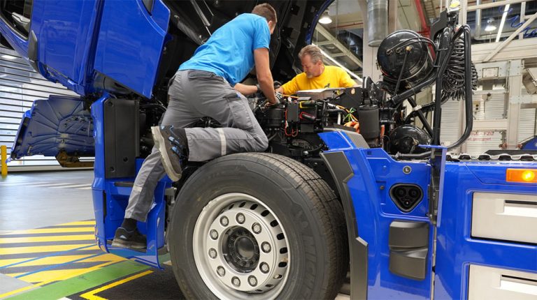 MAN start serieproductie van e-trucks met megawattladen: België behoort tot eerste afzetmarkten