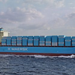 Maersk-containerschip met 35 meter hoog rotorzeil van Anemoi